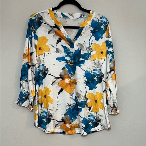 Lomon Tops - LOMON Women’s Floral Print Blue & YellowTop 3/4 Sleeves V-Neck